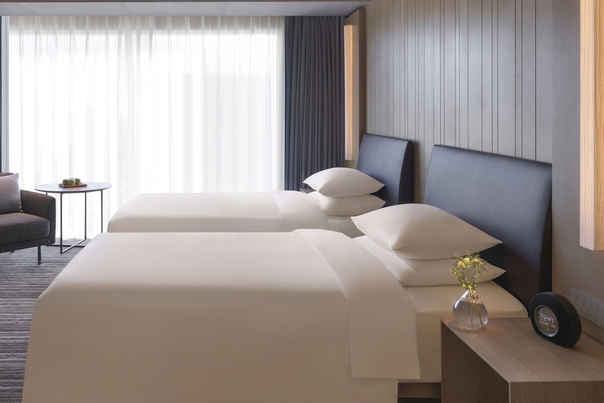 Room, 2 Twin Beds, City View | Premium bedding, down comforters, memory foam beds, in-room safe