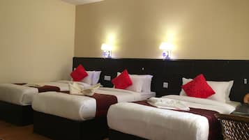 1 kamar tidur, seprai premium, minibar, dan brankas