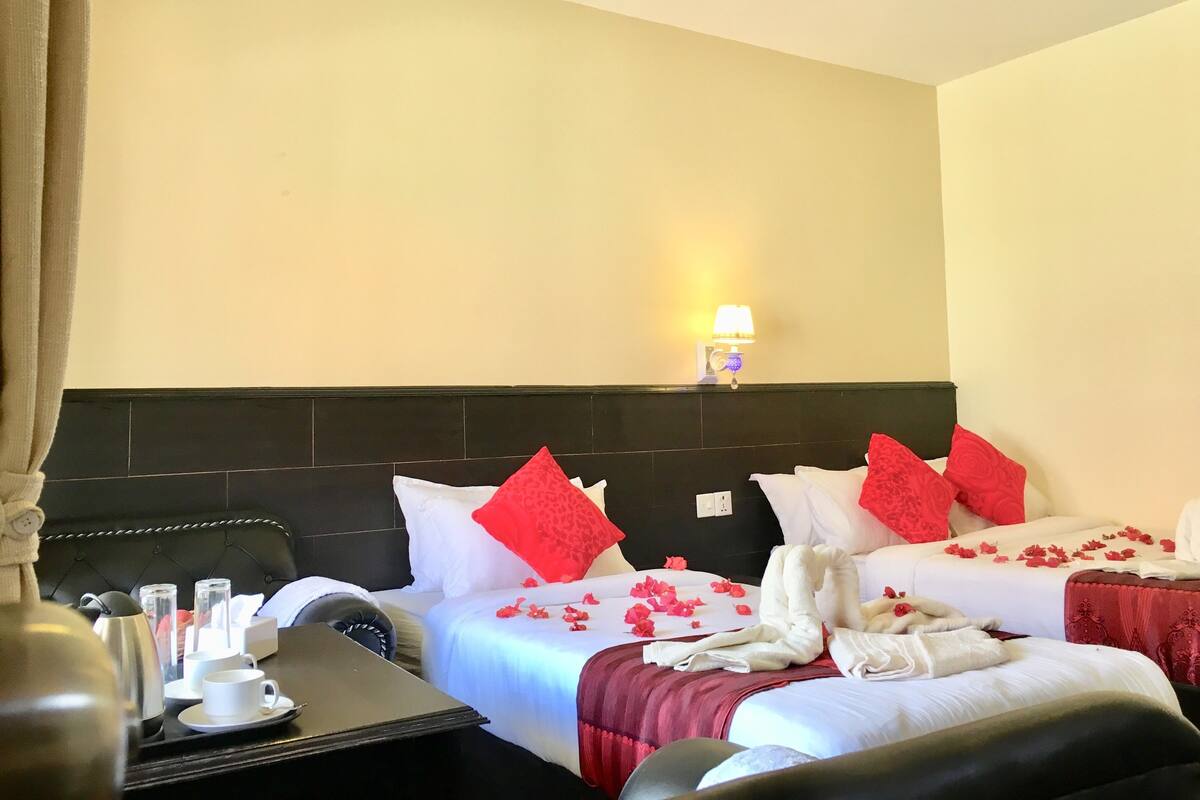 Comfort-Ferienhaus, Mehrere Betten, barrierefrei, Bergblick | 1 Schlafzimmer, hochwertige Bettwaren, Minibar, Zimmersafe