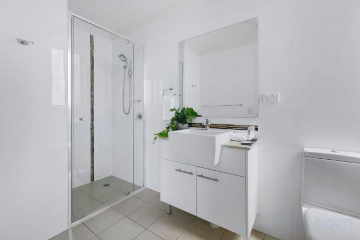 Two Bedroom Apartment (Interconnecting)