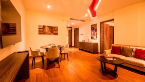Grand Suite | Living area