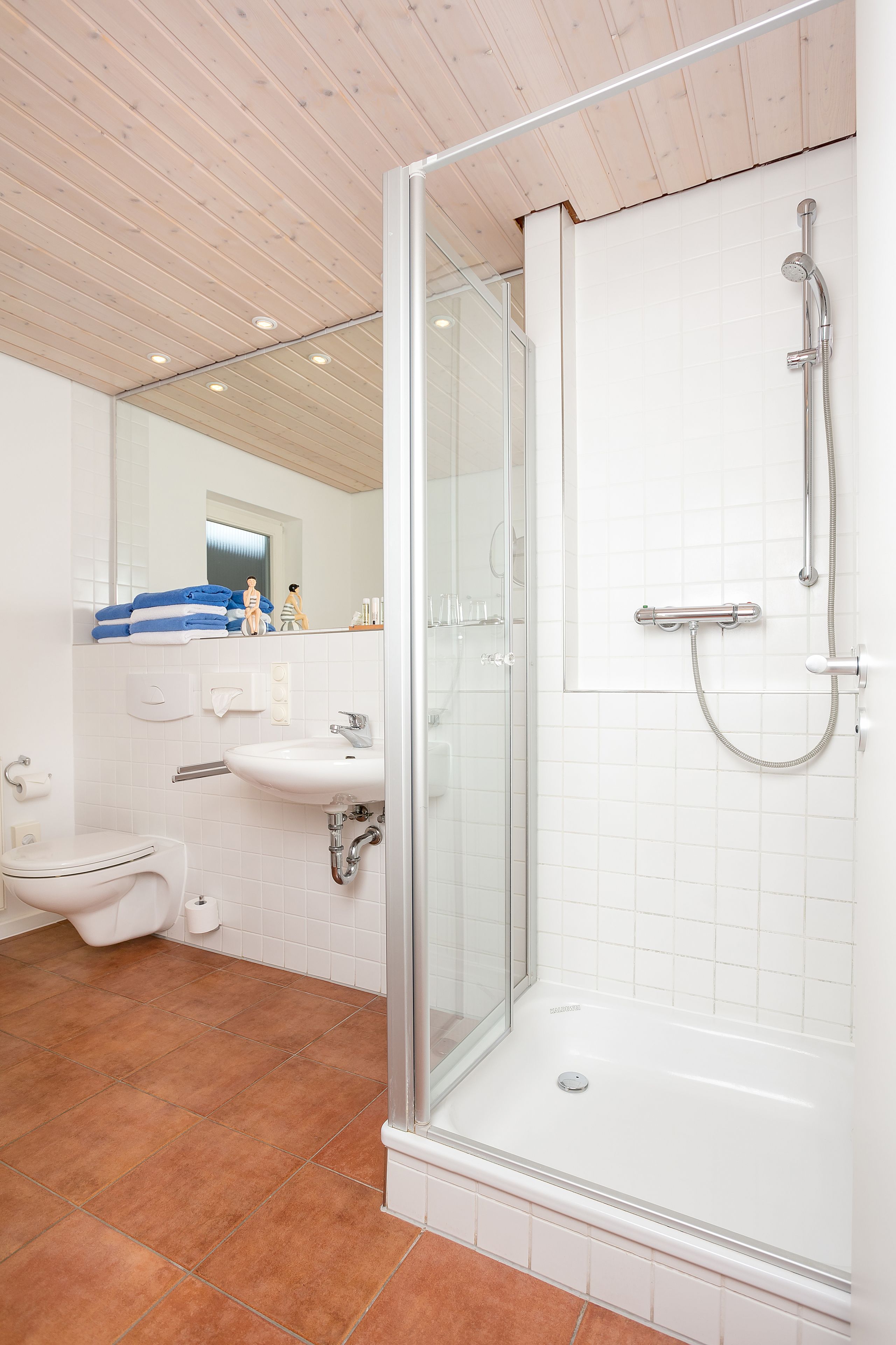 double room, terrace | bathroom | shower, hair dryer, towels