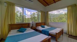 Deluxe Room, 2 Double Beds, Balcony, Hill View (King) - Hanthana Holiday Rooms (Kandy)