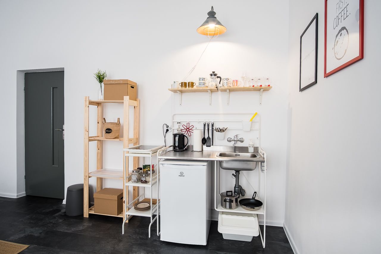 Apartment, Balcony, City View | Private kitchenette | Fridge, electric kettle, cookware/dishes/utensils