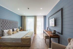 Minibar, iron/ironing board - Risus Aqua Beach Resort Hotel - All Inclusive (Kusadasi)