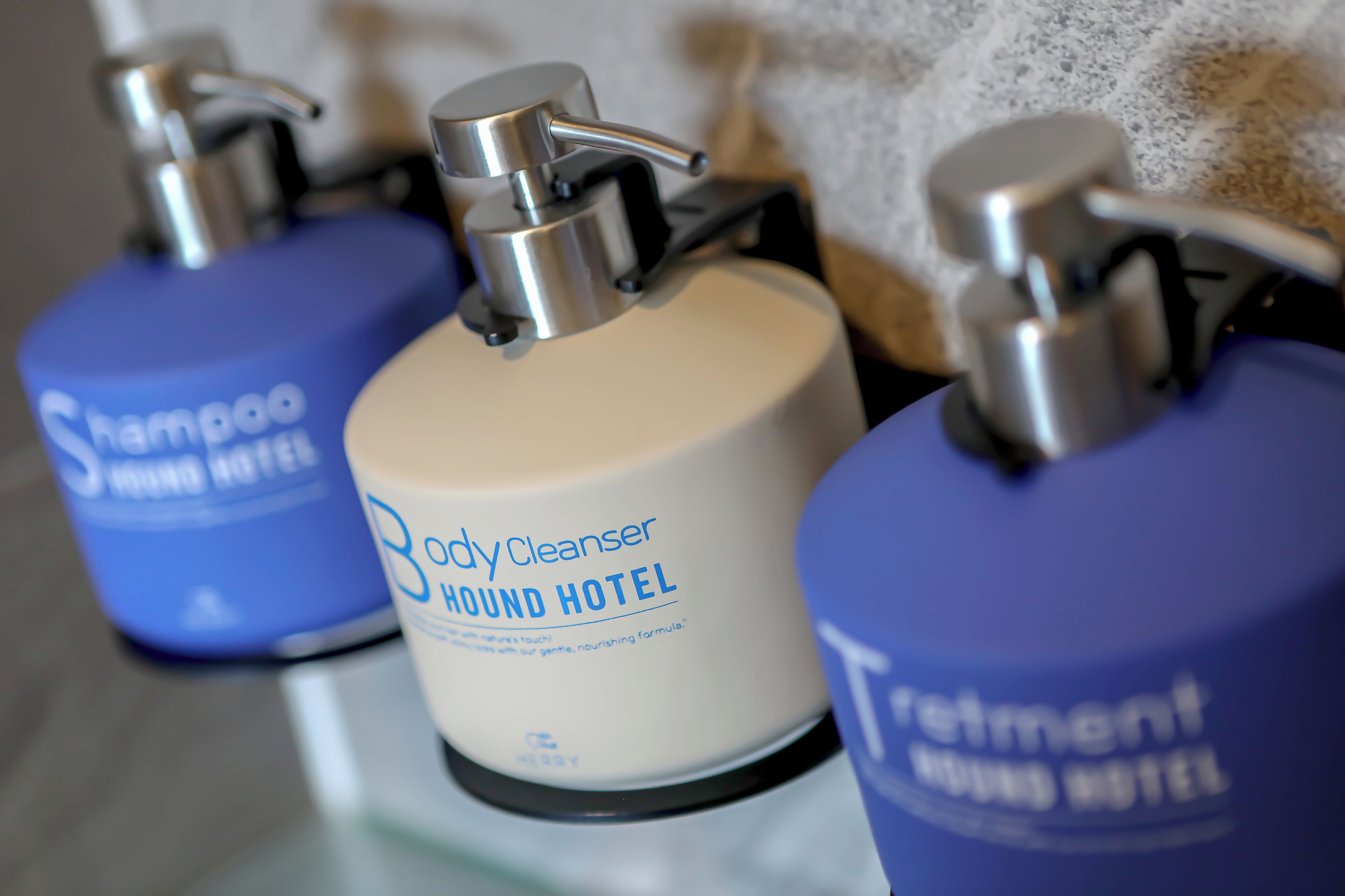 panorama suite garden | bathroom | free toiletries, hair dryer, slippers, bidet