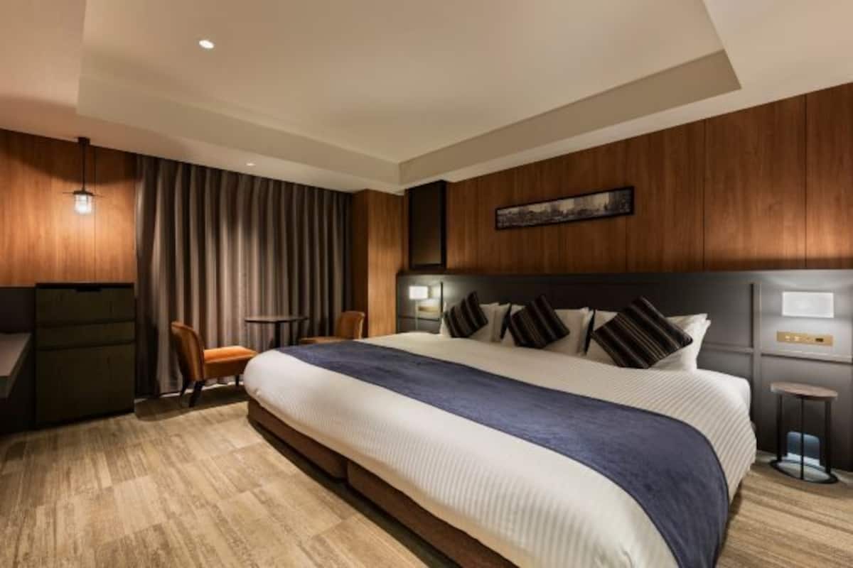 In-room safe, individually decorated, individually furnished