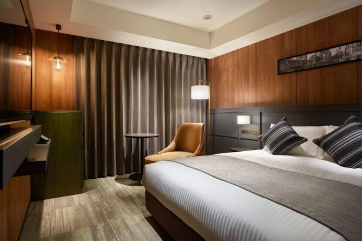 In-room safe, individually decorated, individually furnished