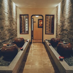 Sauna, hot tub, steam room, body treatments, body wraps, body scrubs