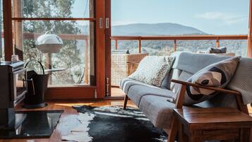 1 bedroom, premium bedding, pillowtop beds, free minibar items