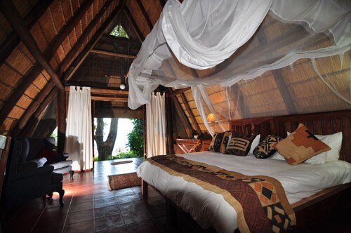 Ngala Beach Lodge