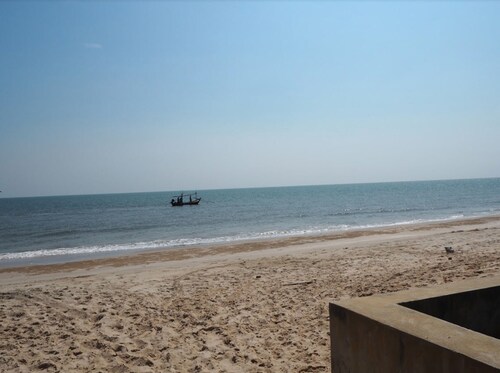 Baan Tukta at Beach