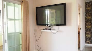 2-Bedroom House | Room amenity