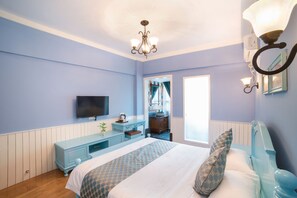 Romantisches Zimmer | Zimmersafe, Schreibtisch, Verdunkelungsvorhänge, kostenloses WLAN