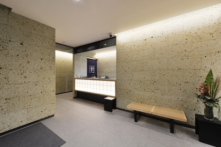 Lobby. MIMARU Tokyo Akasaka