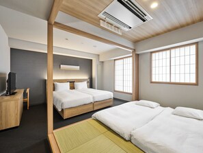 1 bedroom, down comforters, in-room safe, free WiFi