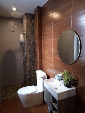 Standard Room with Air Conditioned | Minibar, free WiFi - Lanta White's House (Ko Lanta)