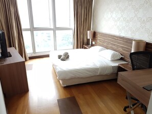 Tabla de planchar con plancha y wifi gratis