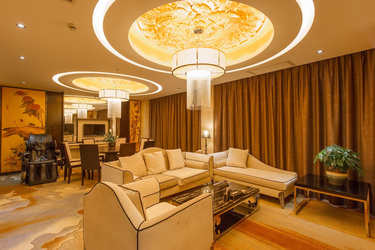 Suite presidencial | Sala de estar | Una televisión LCD