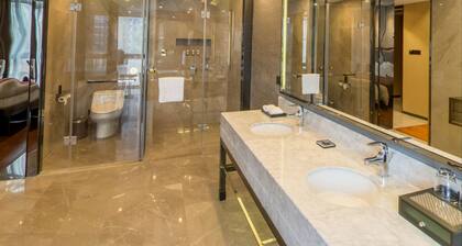Chengdu E Hotel