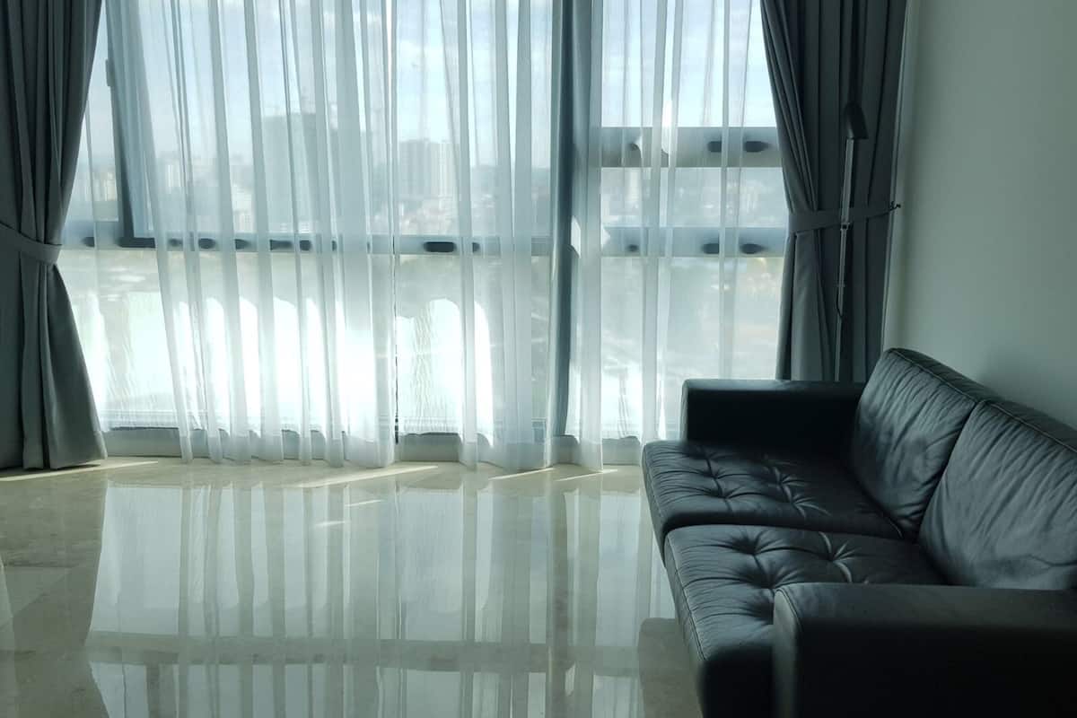 Deluxe Apartment, 2 Bedrooms | 2 bedrooms, desk, iron/ironing board, free WiFi