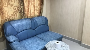 豪華客房 | 起居區 | 電視