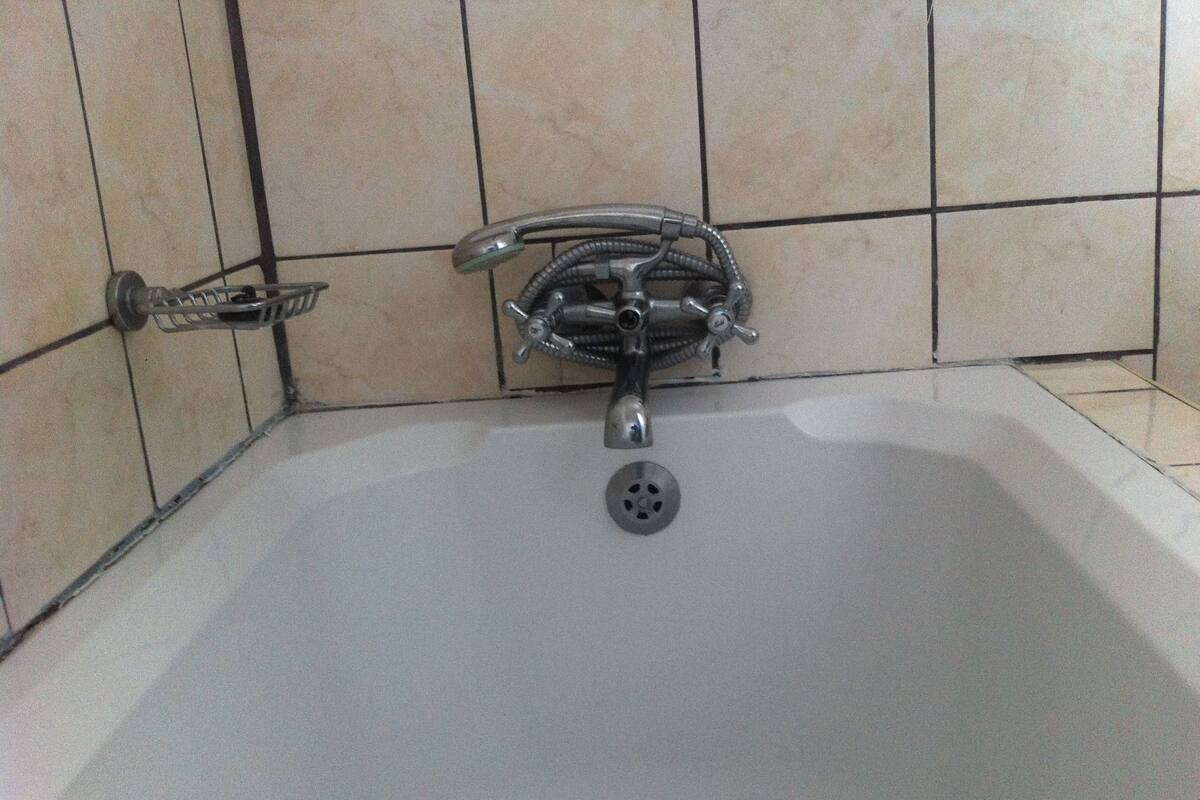 مغطس/حوض استحمام عميق