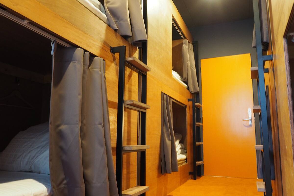 In-room safe, iron/ironing board, free WiFi, bed sheets