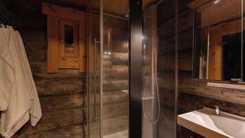 Cottage Classic, 2 camere da letto, non fumatori, sauna | Bagno | Set di cortesia gratuito, asciugamani