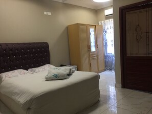 獨特設計、獨特裝修、書桌、手提電腦工作空間