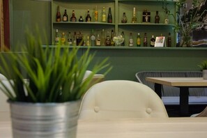 Bar (on property) - Marianna Hotel (Alexandroupoli)