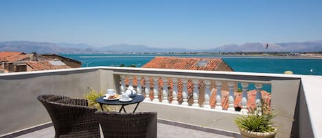 Suite Deluxe, vista al mar | Vista a la playa o el mar