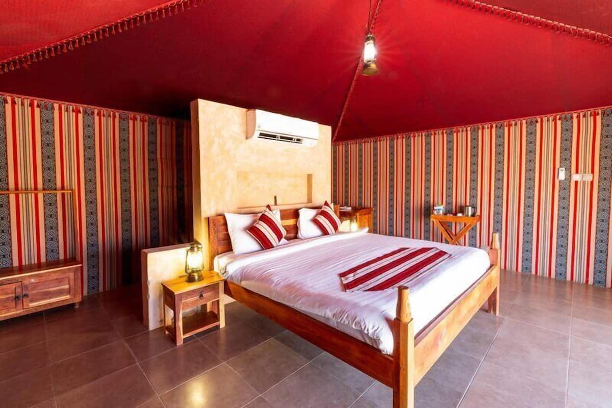 Deluxe Tent | Premium bedding, pillowtop beds, minibar, desk