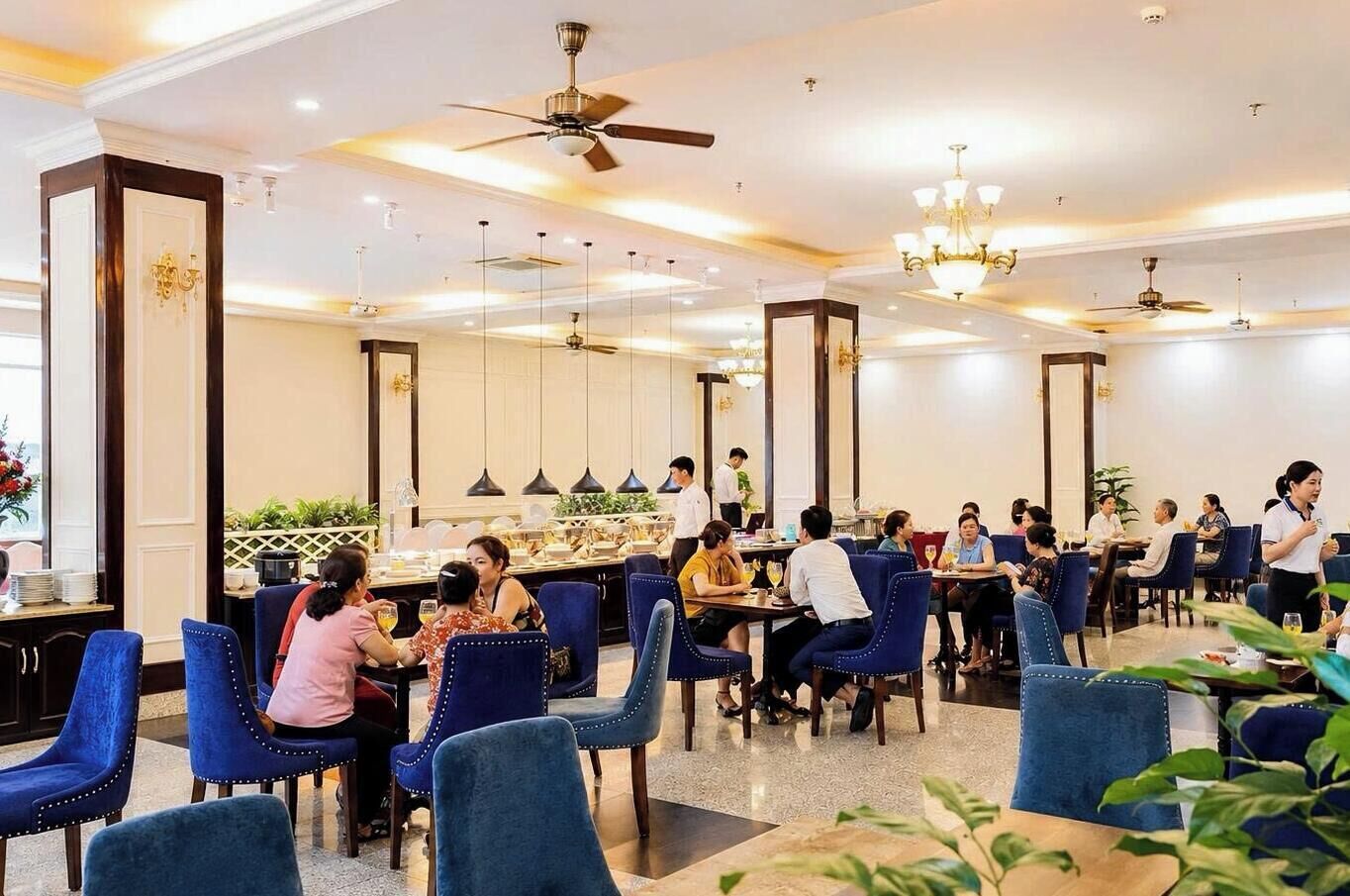 Breakfast buffet