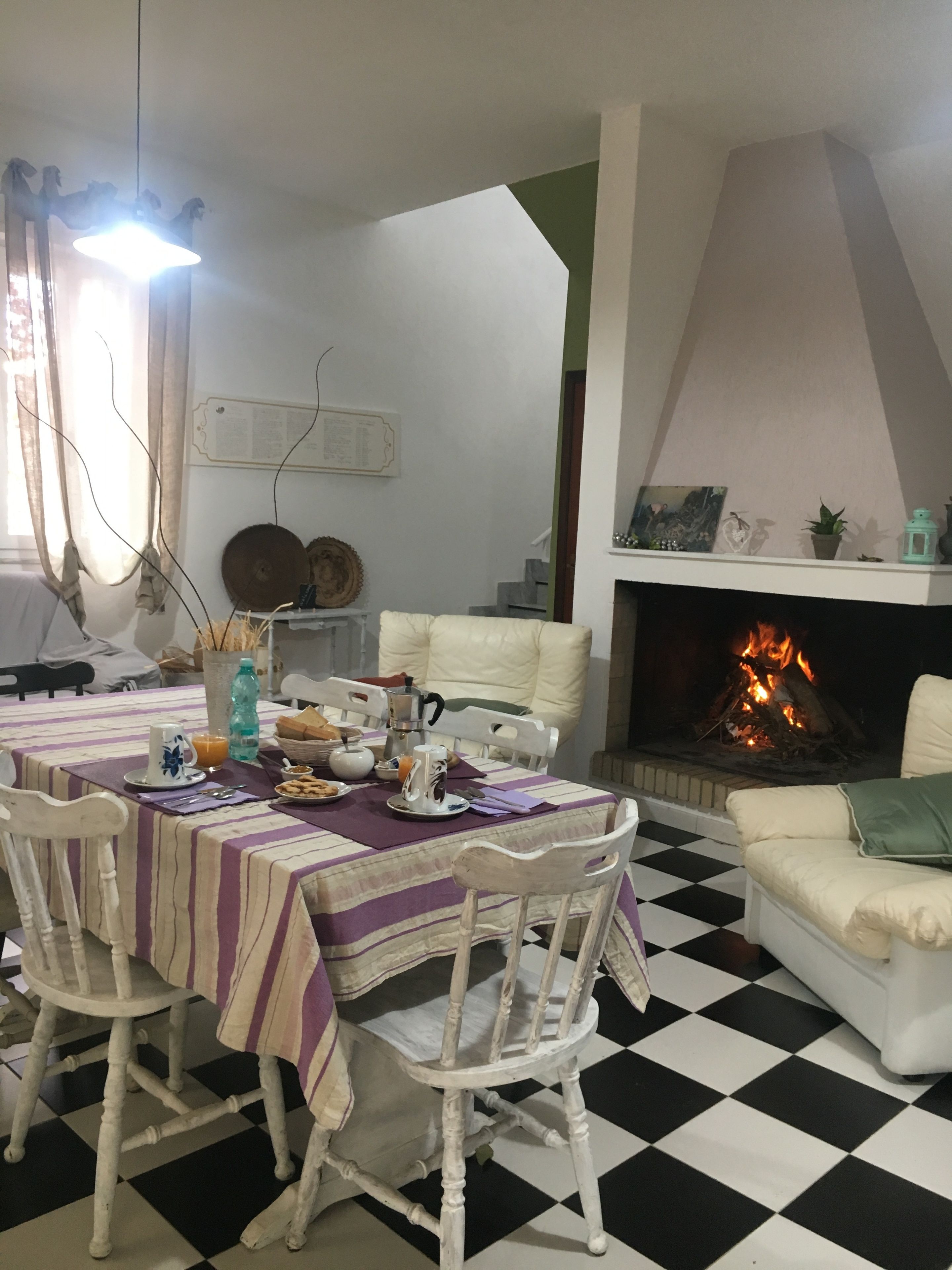 Essbereich im Zimmer