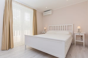 Premium bedding, individually decorated, individually furnished