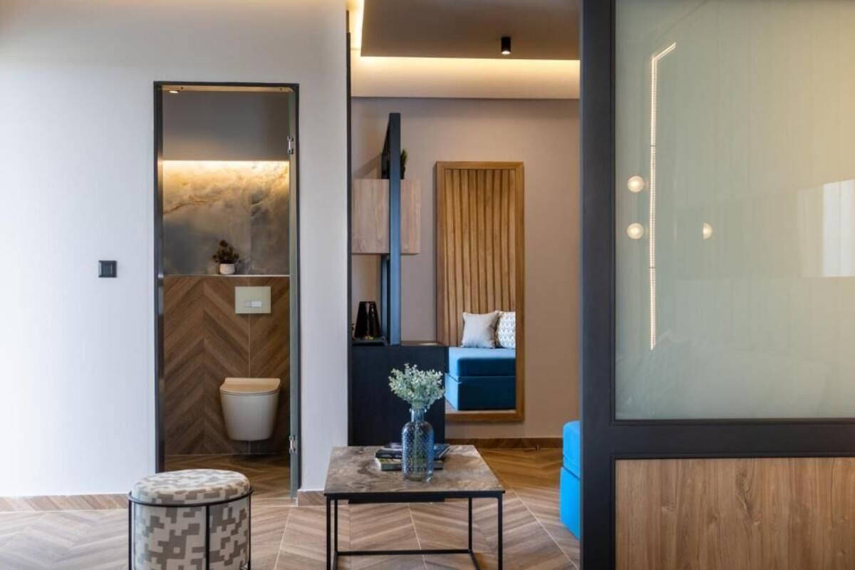 blue suite with pool & mountain olympus view | 1 bedroom, premium bedding, in-room safe, desk