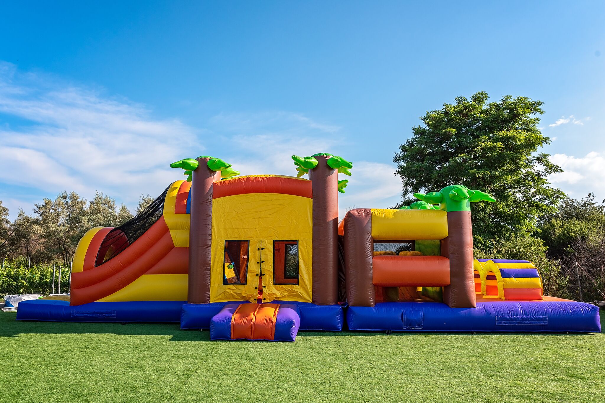 children’s play area – outdoor