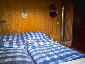 Stadtwohnung, 3 Schlafzimmer (incl. 65€ Cleaning Fee) | 3 Schlafzimmer, Babybetten, kostenloses WLAN