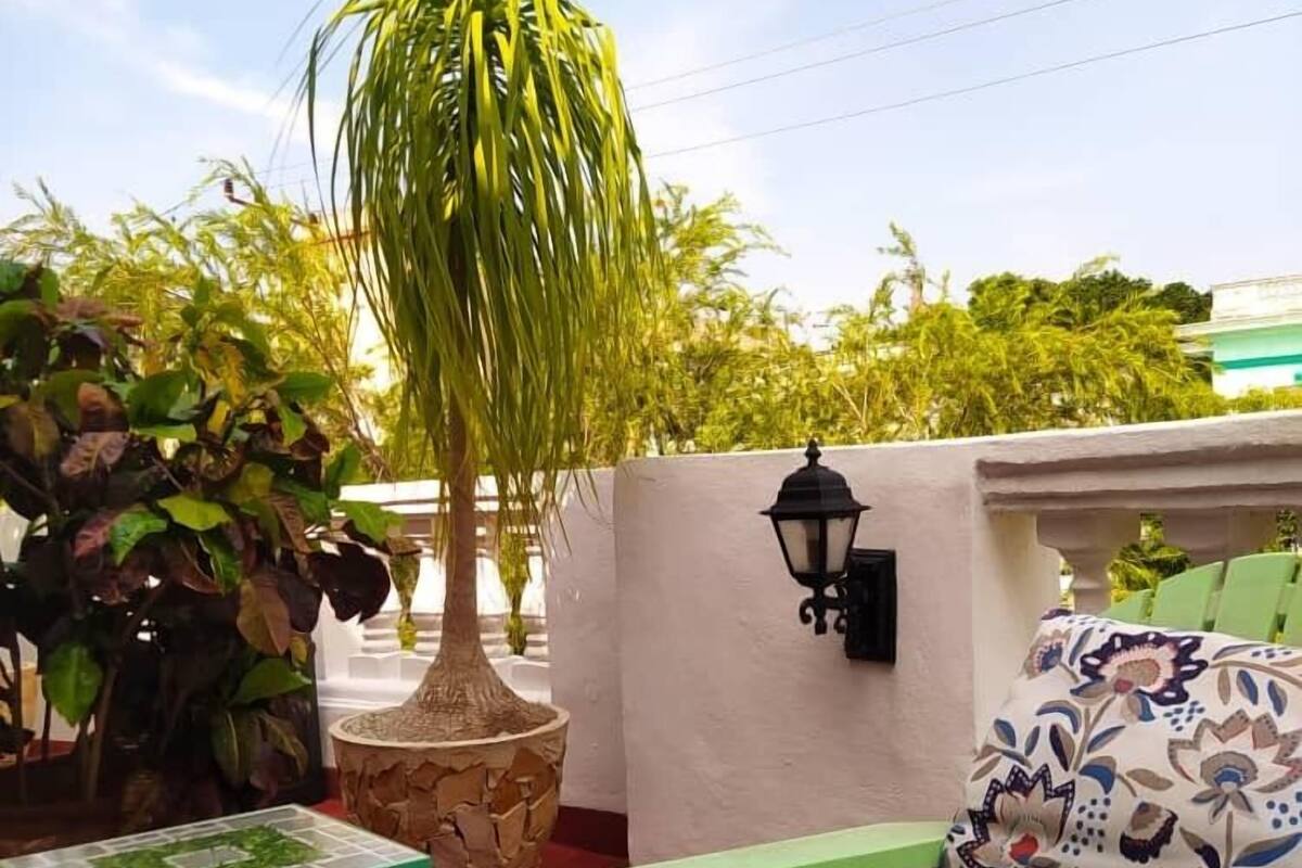 Habitación Deluxe, 1 cama King size (Five) | Terraza o patio