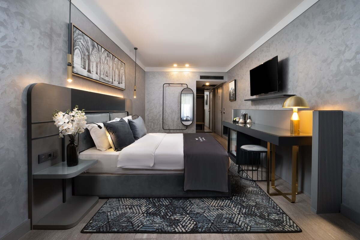 Ropa de cama hipoalergénica y minibar 