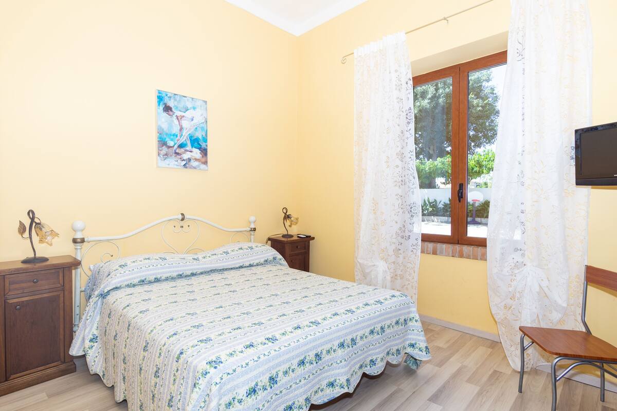 Apartment (secure parking/colazione inclusa) | 1 bedroom, premium bedding, desk, iron/ironing board
