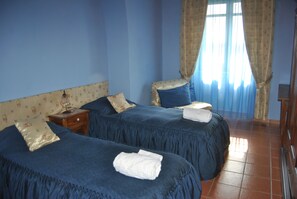 Camera Doppia, Bagno privato esterno, secure parking/colazione inclusa | 1 bedroom, premium bedding, desk, iron/ironing board - La Masseria (Capua)