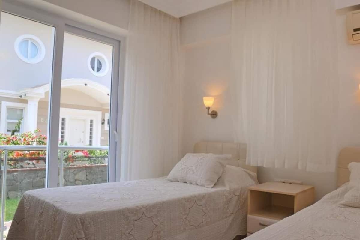 Apartment, 2 Bedrooms | 1 bedroom, desk, iron/ironing board