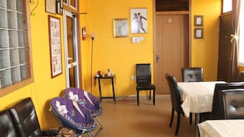 Café da manhã continental grátis todos os dias