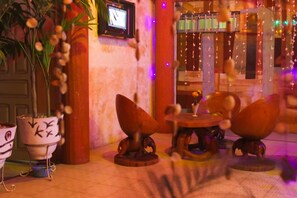 Bar (on property) - Jeane's Appart Hotel (Lomé)