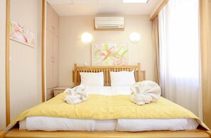 Luxury Studio, 1 Bedroom, City View | Egyptian cotton sheets, premium bedding, minibar, desk - Residence Prime Luxury (Sarajevo)