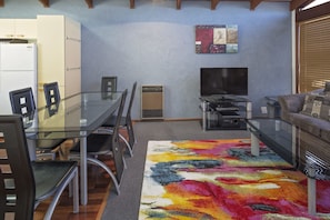 Apartment, 3 Bedrooms | Living area | Flat-screen TV, DVD player - Eliza Lee 3 - Comfortable for the budget savvy (Jindabyne)