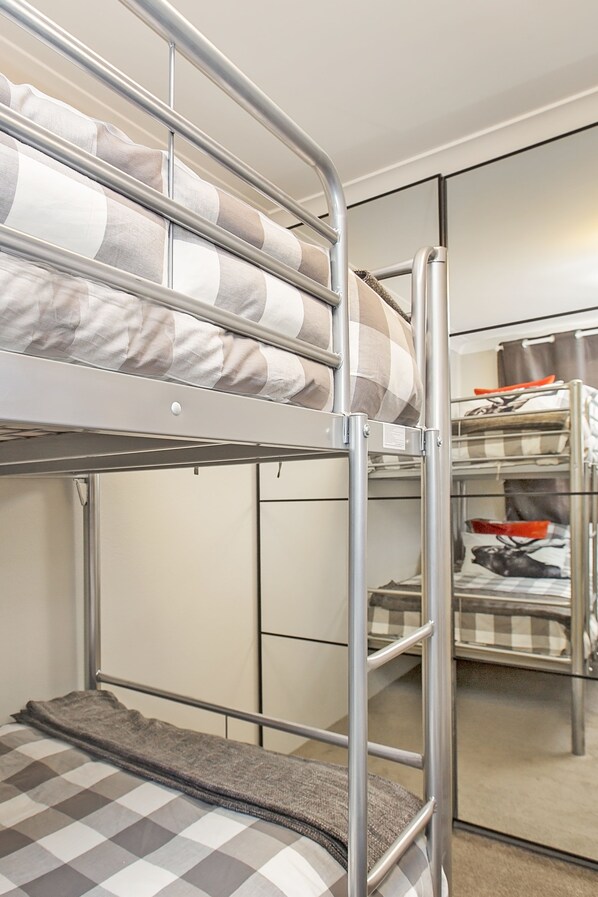 Apartment, 3 Bedrooms | 3 bedrooms, iron/ironing board, free WiFi, bed sheets