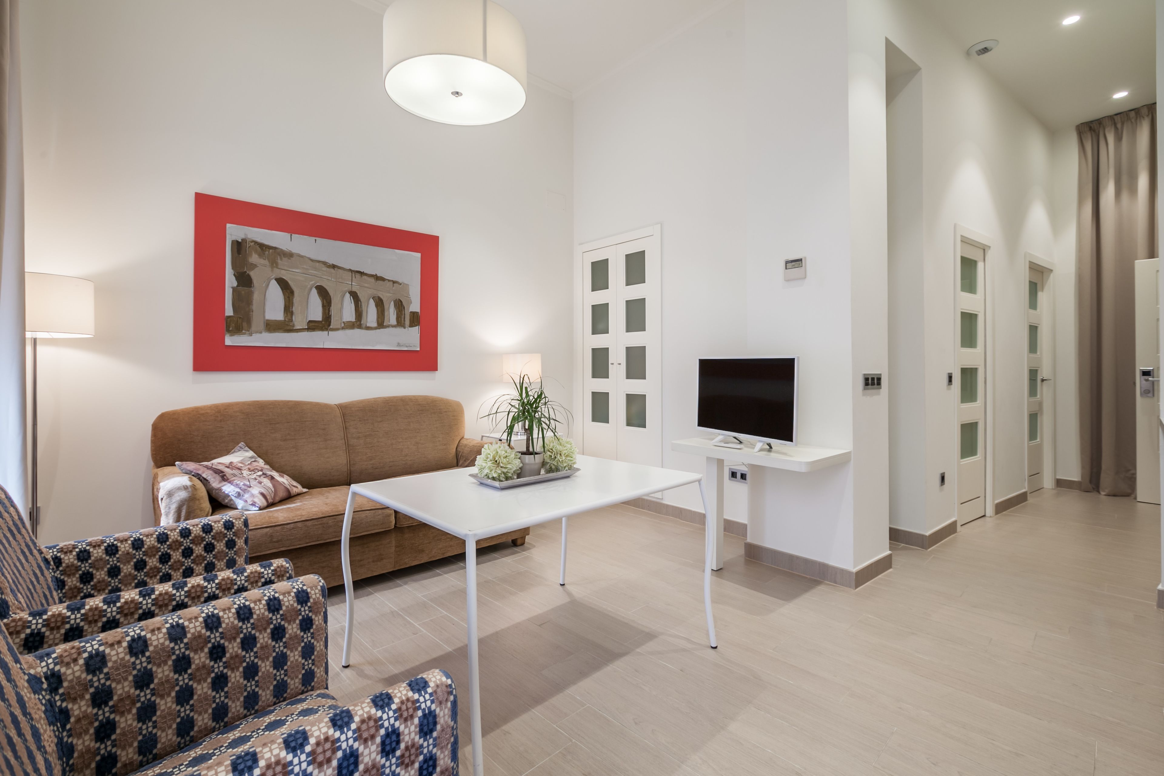 premium apartment, 2 bedrooms, 2 bathrooms (1b) | living area | flat-screen tv